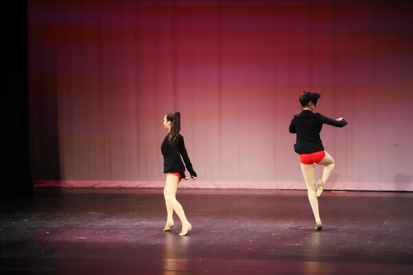 Keywords: Ella_S;Lola_H