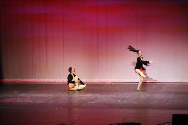 Keywords: Ella_S;Lola_H