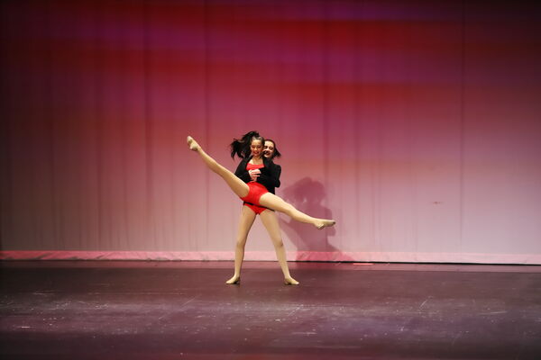 Keywords: Ella_S;Lola_H