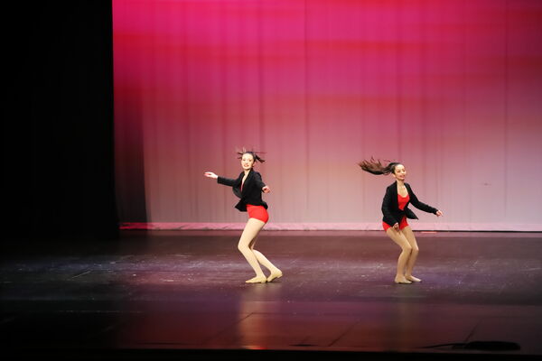 Keywords: Ella_S;Lola_H