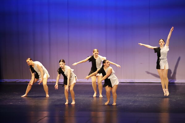 Keywords: Sofia_C;Katelyn_L;Elizabeth_M;Ashley_S;Taylor_S