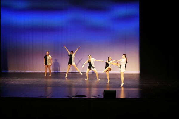 Keywords: Sofia_C;Katelyn_L;Elizabeth_M;Ashley_S;Taylor_S