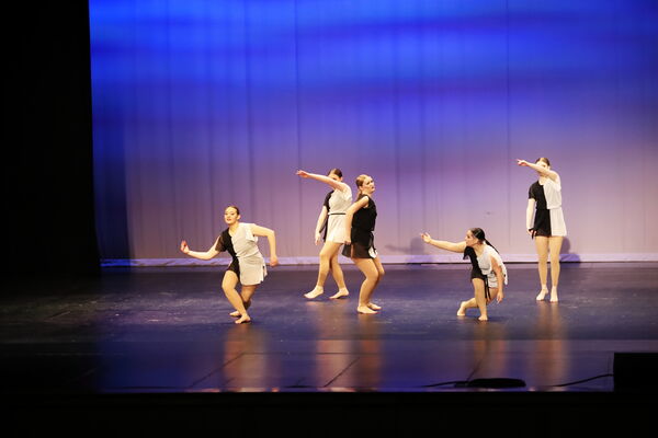 Keywords: Sofia_C;Katelyn_L;Elizabeth_M;Ashley_S;Taylor_S