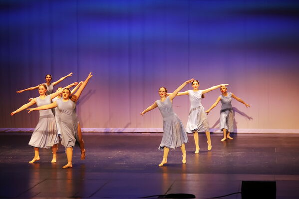 Keywords: Evelyn_C;Lauren_D;Lauren_F;Molly_G;Sydney_K;Erin_K;Nora_R