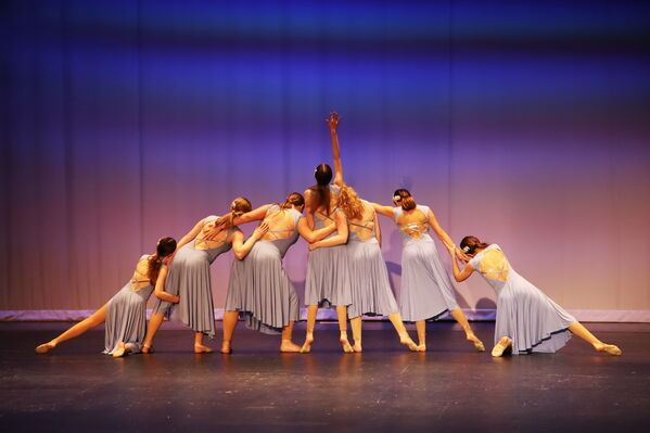 Keywords: Evelyn_C;Lauren_D;Lauren_F;Molly_G;Sydney_K;Erin_K;Nora_R