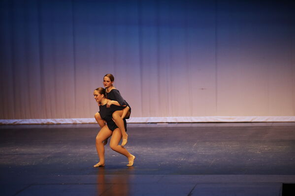 Keywords: Alex_P;Hailey_P