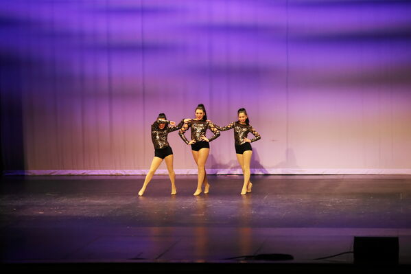 Keywords: Lauren_H;Adela_J;Ella_S