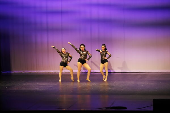 Keywords: Lauren_H;Adela_J;Ella_S